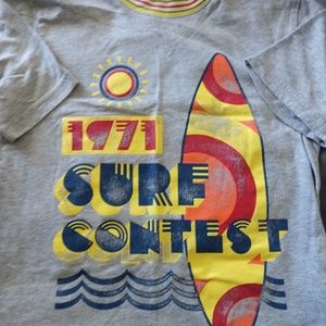 Boys surfing tee